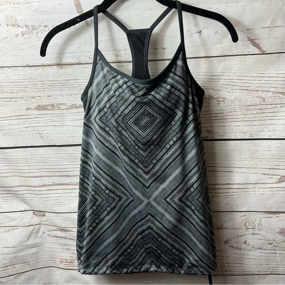 Fabletics Norwalk Geometric Print Built in Bra Tank Top - Picture 2 of 7